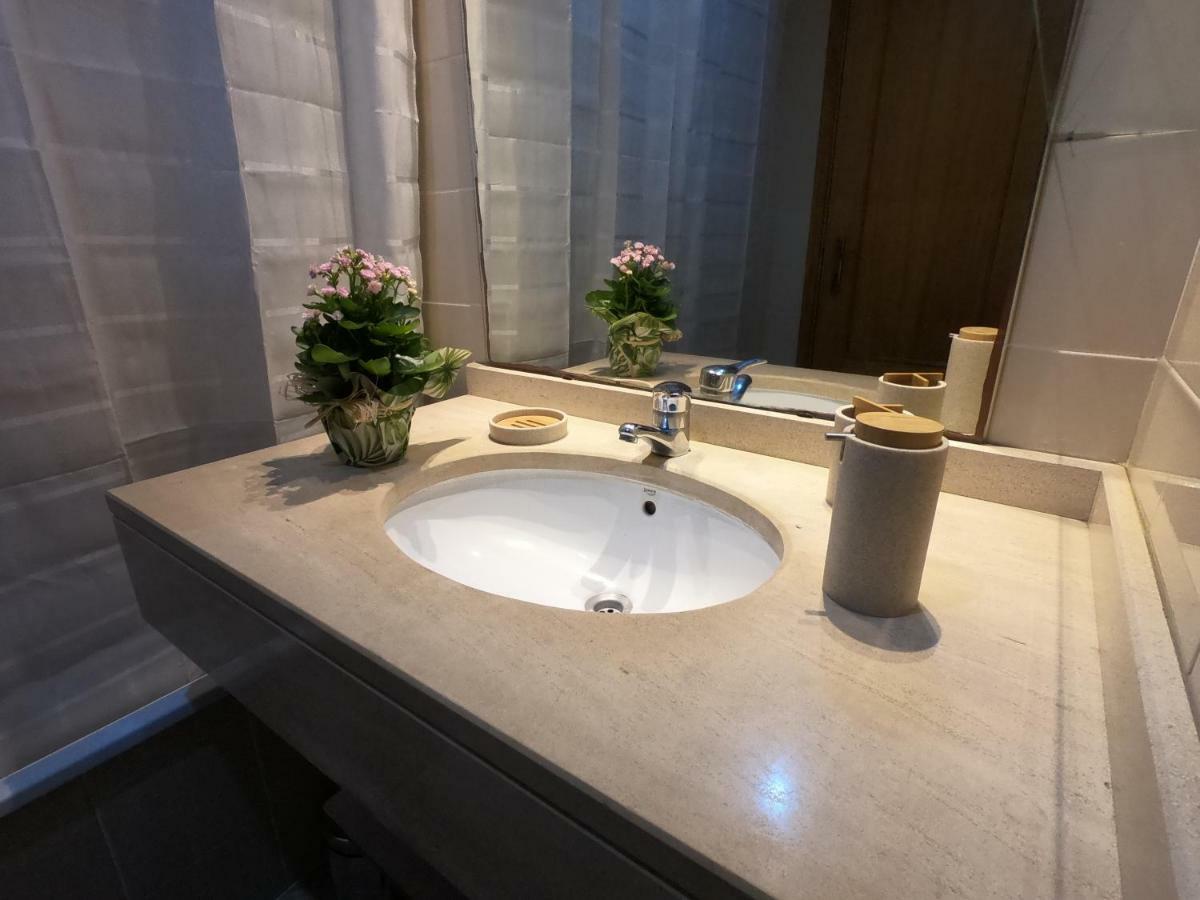 Freda House Apartment ฟุงชาล ภายนอก รูปภาพ